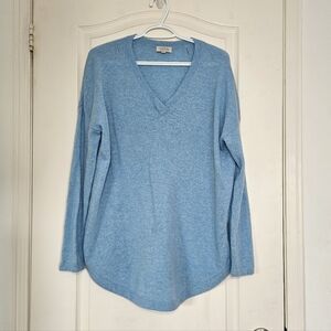Cashmere Scandi Minimalist Baby Blue V-neck Sweater
